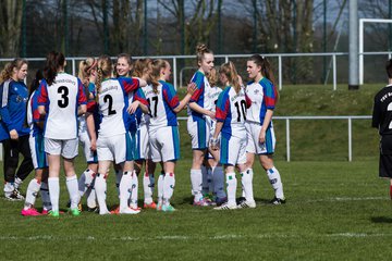 Bild 372 - wBJ SV Henstedt Ulzburg - TSV Sch�nberg : Ergebnis: 5:2